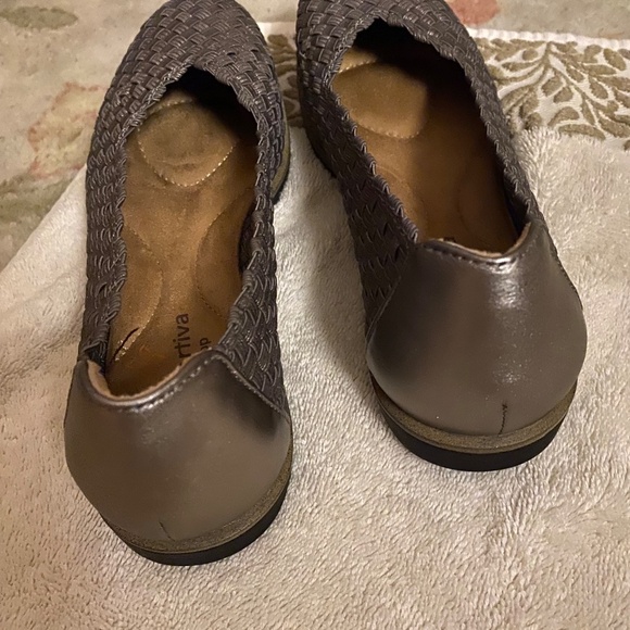 Flat comfort shoe - Picture 4 of 4